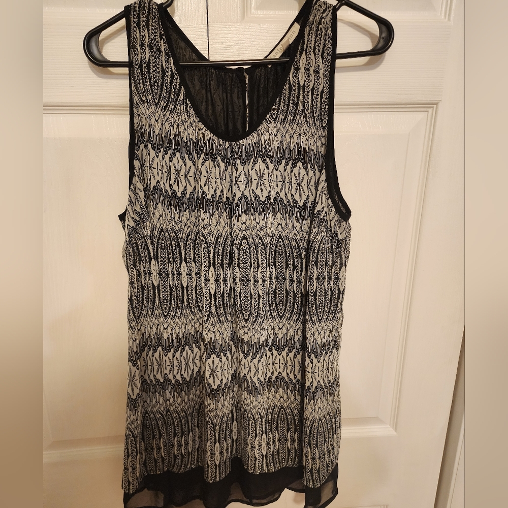 Daniel rainn tank